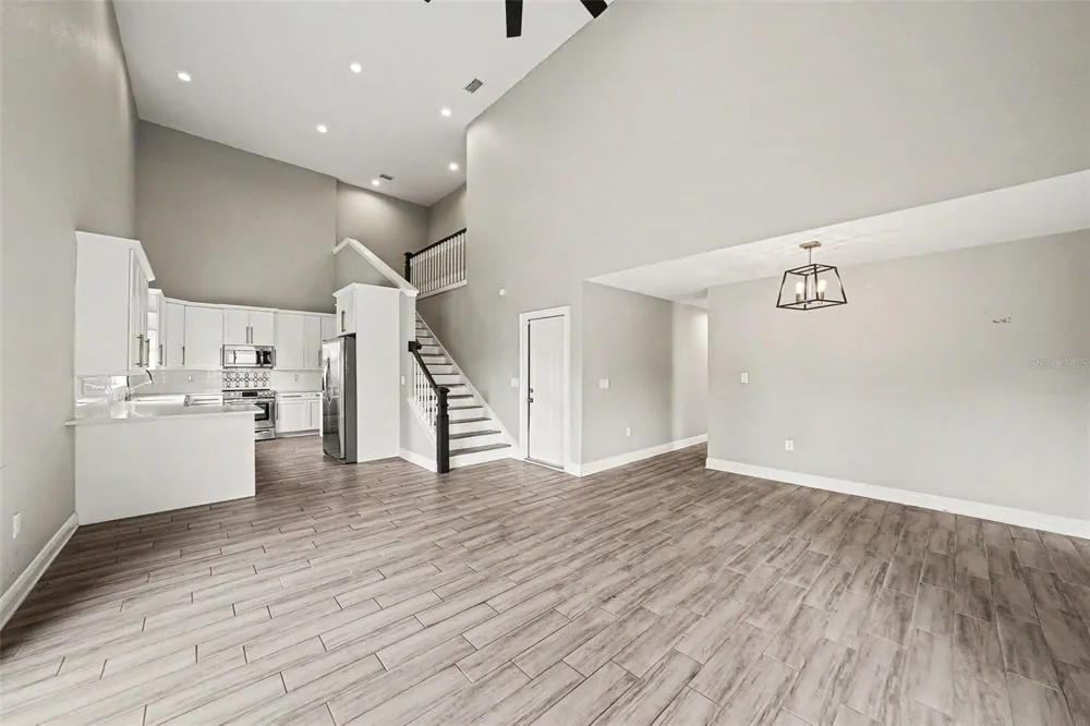 2619 W ST CONRAD Tampa, FL 33607