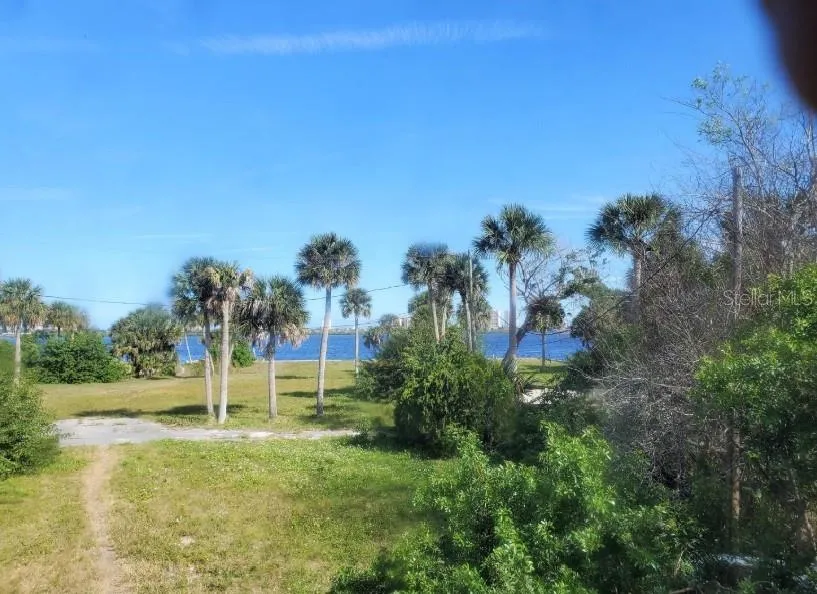 108 MURRAY WAY #1 South Daytona, FL 32119