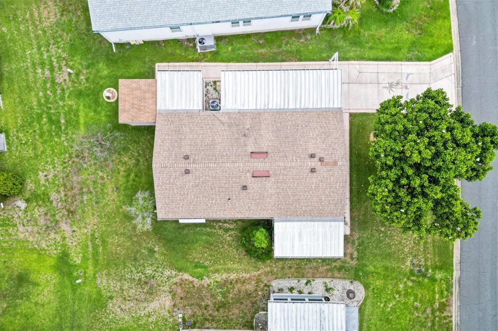 1534 HILLCREST DRIVE Lady Lake, FL 32159