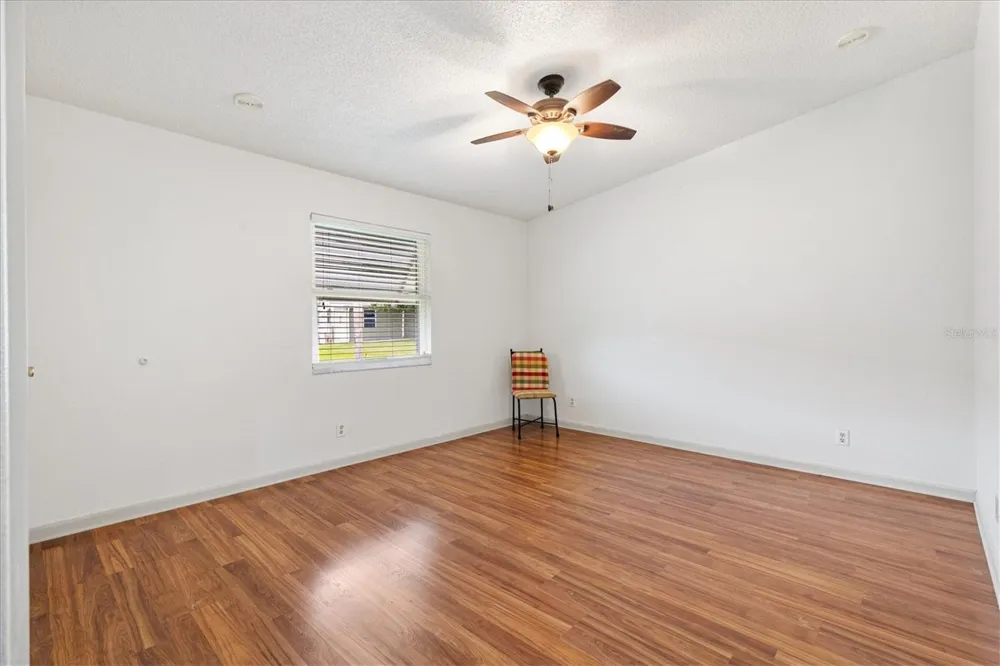 1534 HILLCREST DRIVE Lady Lake, FL 32159