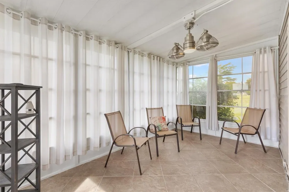 1534 HILLCREST DRIVE Lady Lake, FL 32159