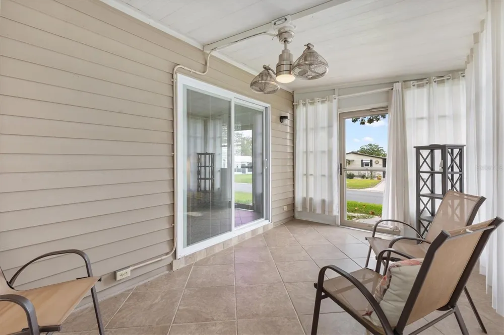 1534 HILLCREST DRIVE Lady Lake, FL 32159