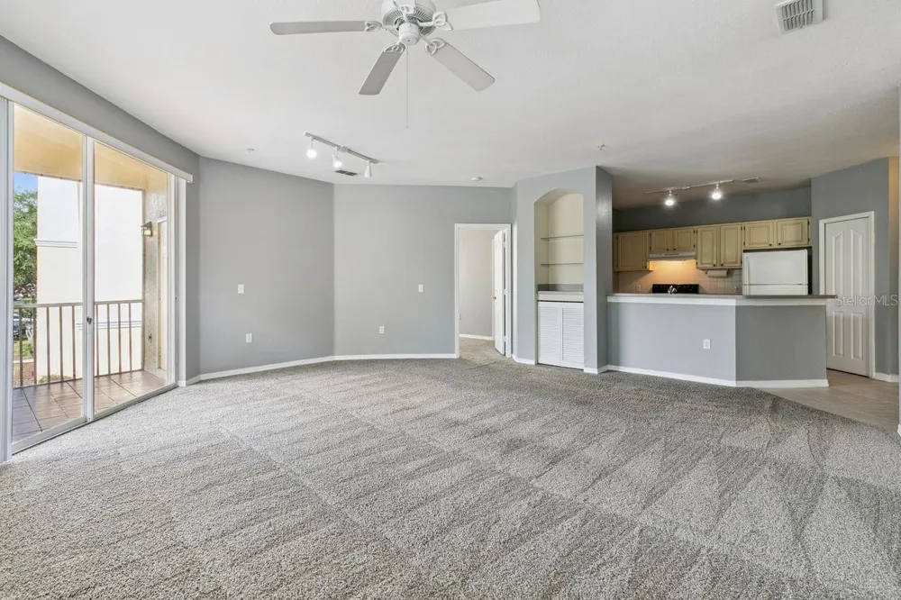 1440 LAKE SHADOW CIRCLE #8201 Maitland, FL 32751