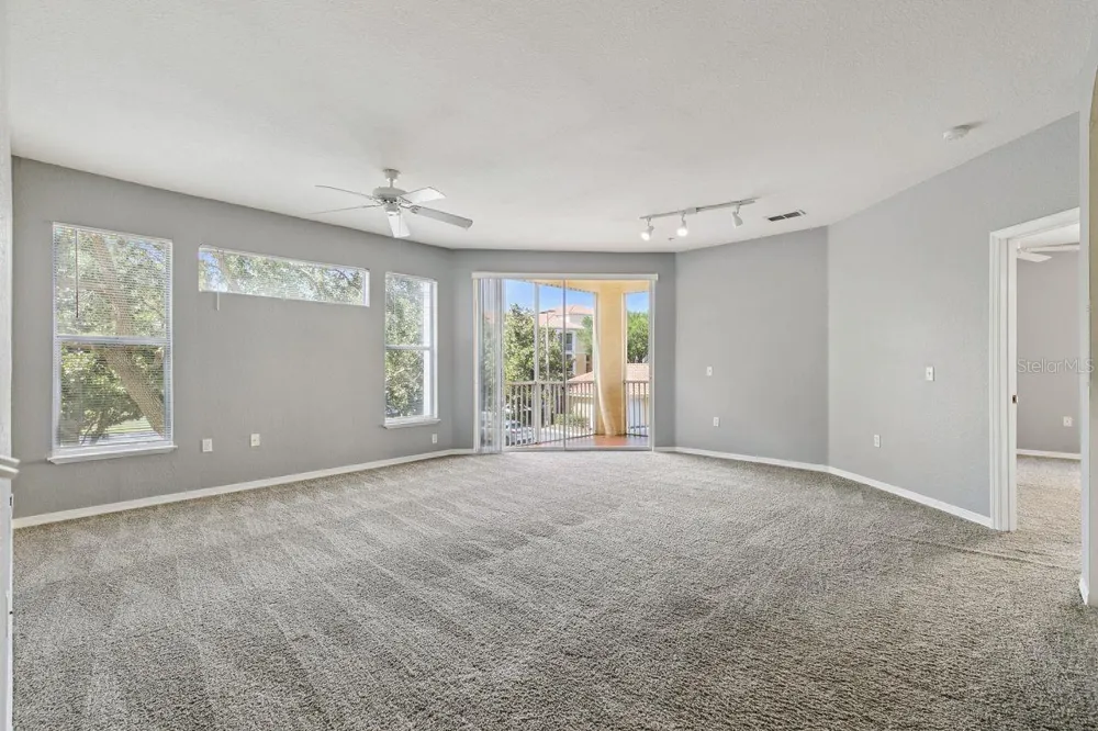 1440 LAKE SHADOW CIRCLE #8201 Maitland, FL 32751