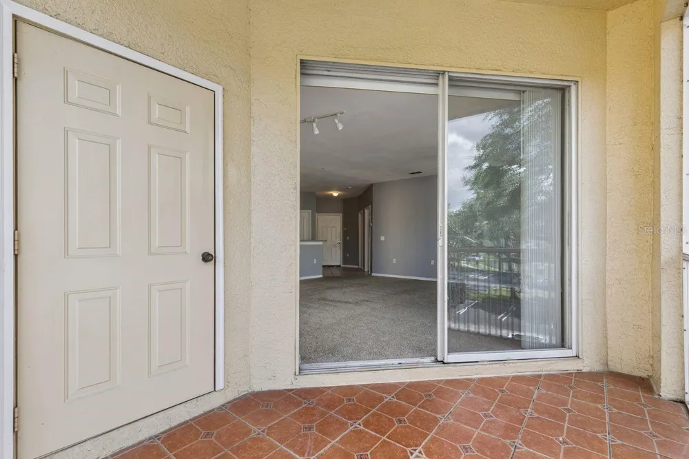 1440 LAKE SHADOW CIRCLE #8201 Maitland, FL 32751