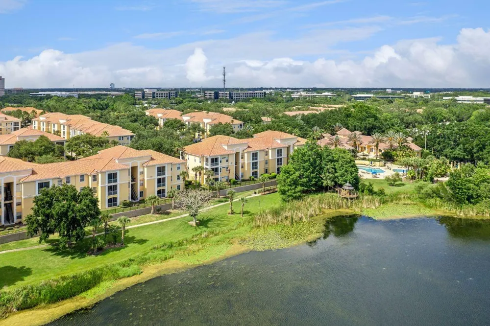 1440 LAKE SHADOW CIRCLE #8201 Maitland, FL 32751