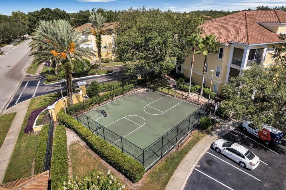 1440 LAKE SHADOW CIRCLE #8201 Maitland, FL 32751