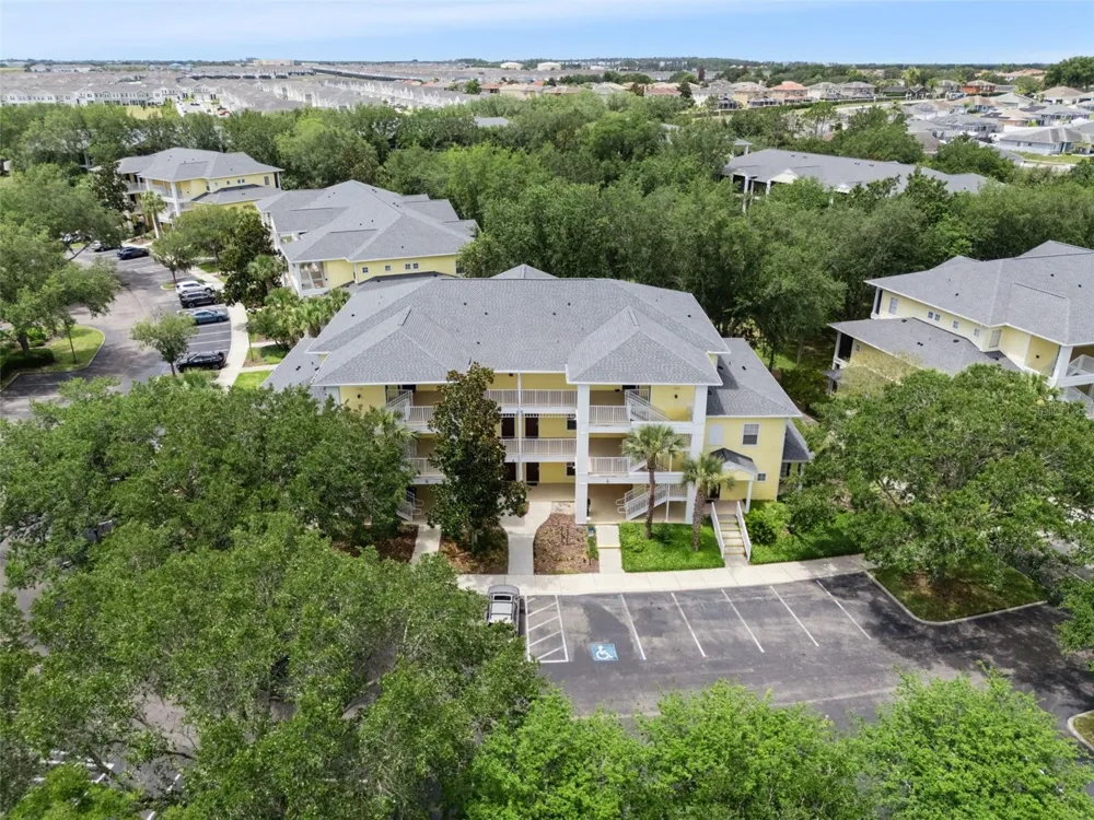 207 LUCAYA LOOP #207 Davenport, FL 33897