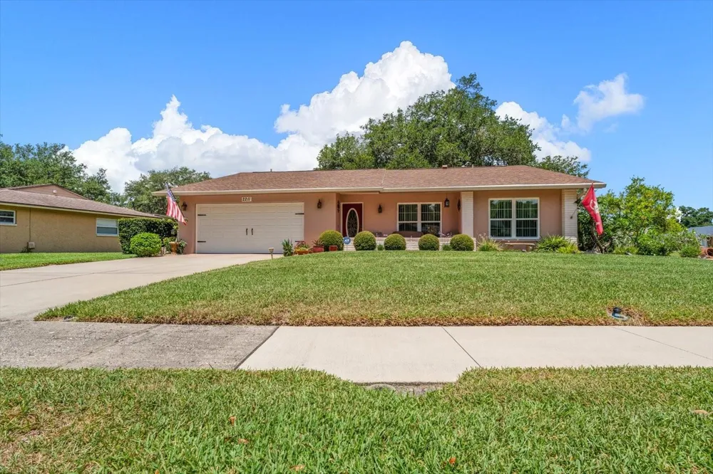 2211 PORTSIDE PASSAGE Palm Harbor, FL 34685