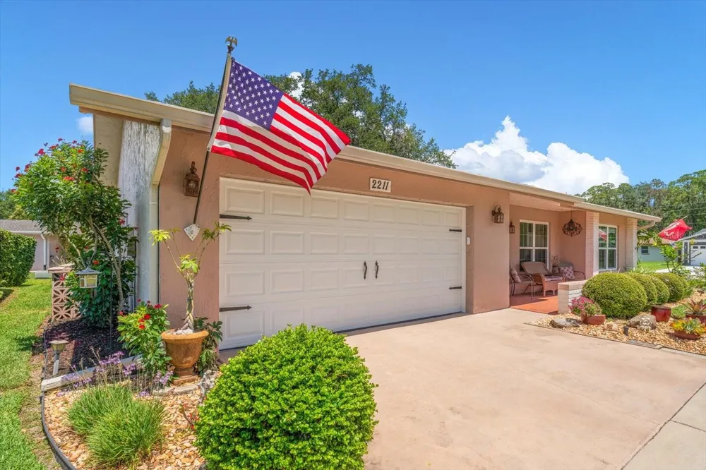 2211 PORTSIDE PASSAGE Palm Harbor, FL 34685