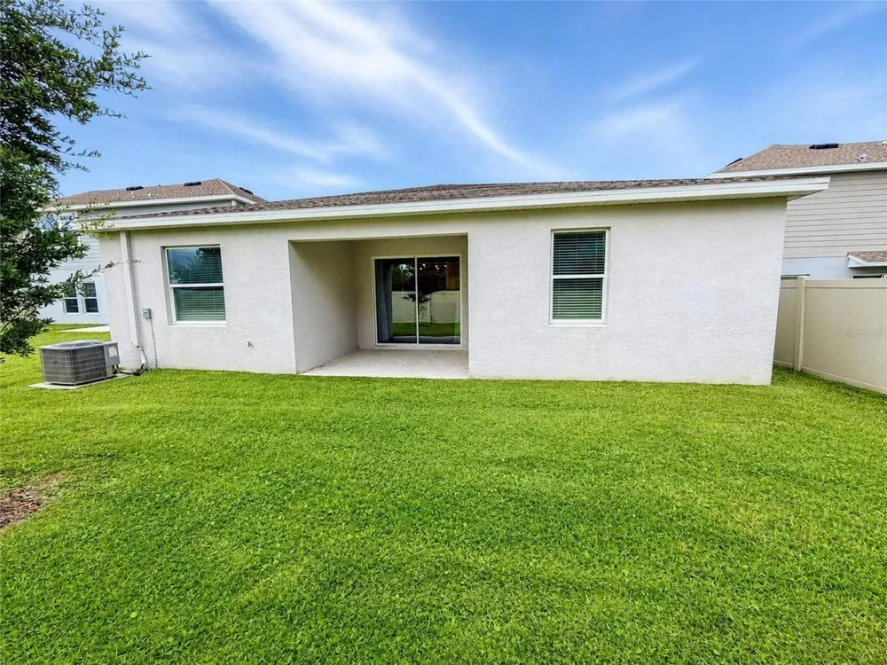 836 TIMBERLAND DRIVE Eagle Lake, FL 33839
