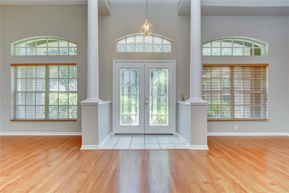 3512 CORDGRASS DRIVE Valrico, FL 33596