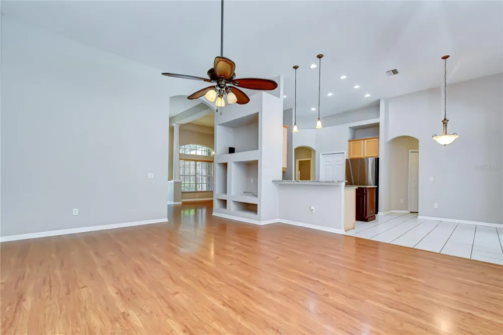 3512 CORDGRASS DRIVE Valrico, FL 33596