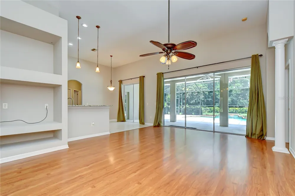 3512 CORDGRASS DRIVE Valrico, FL 33596