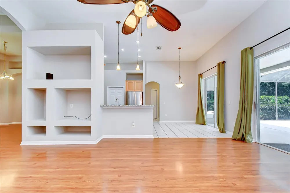 3512 CORDGRASS DRIVE Valrico, FL 33596