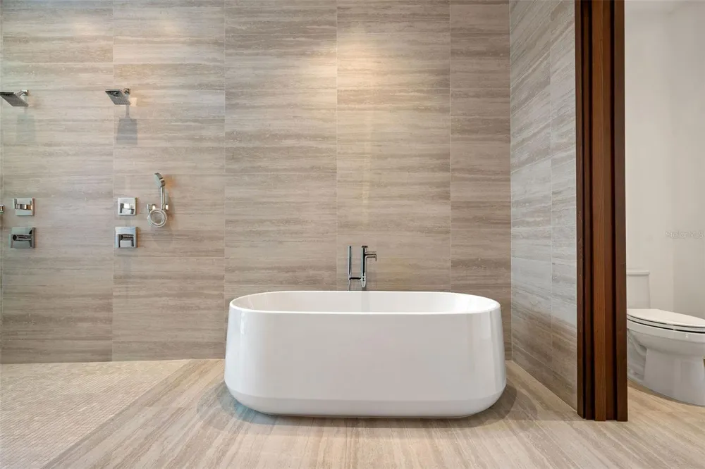 15 THE ISLES AT DORADO BEACH Dorado, PR 00646