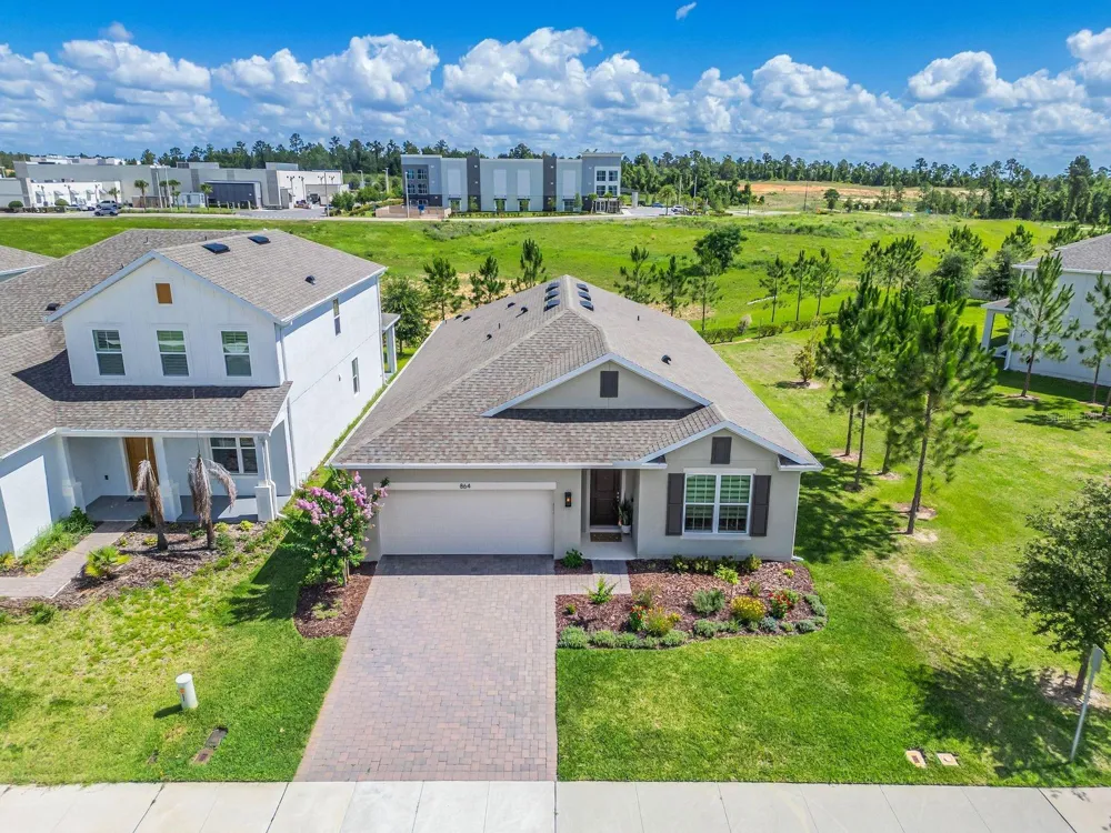 864 VINEYARD RIDGE ROAD Minneola, FL 34715