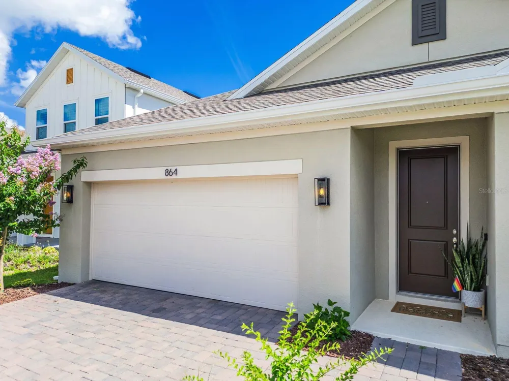 864 VINEYARD RIDGE ROAD Minneola, FL 34715