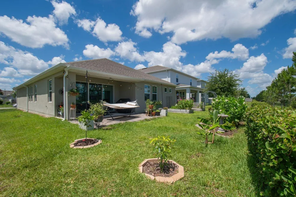 864 VINEYARD RIDGE ROAD Minneola, FL 34715