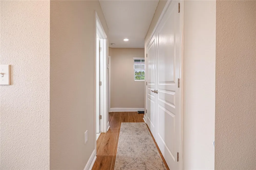 1908 W NASSAU STREET Tampa, FL 33607