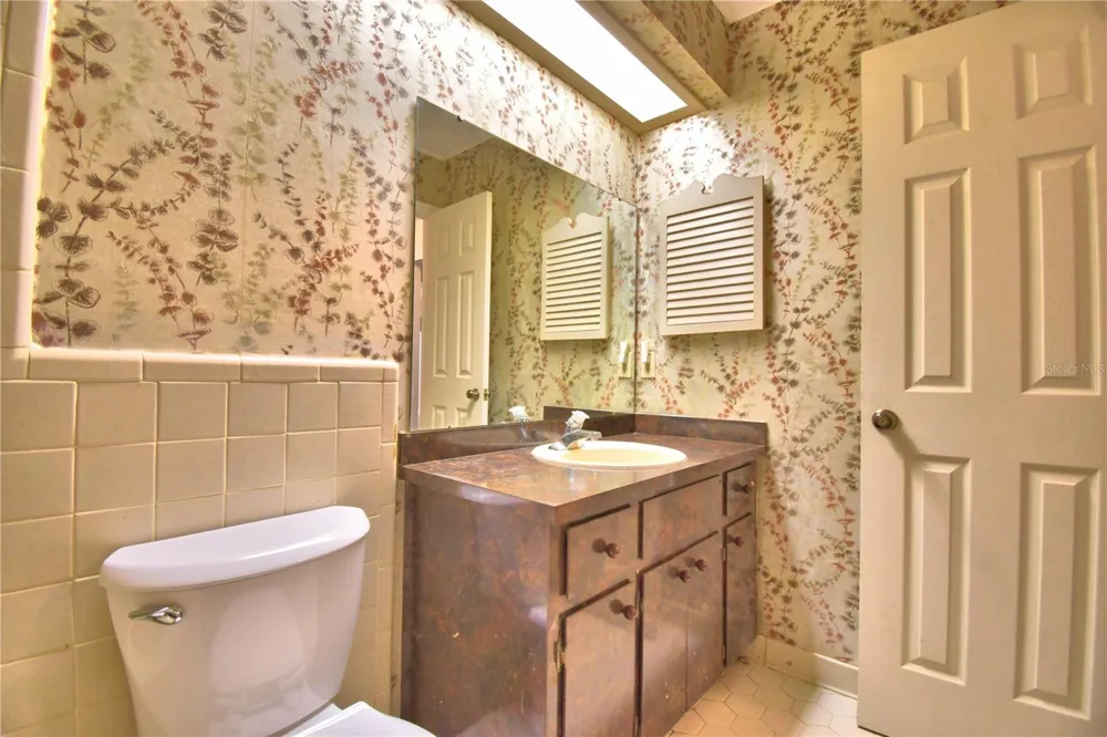 645 BROADMOOR CIRCLE #645 Winter Haven, FL 33884