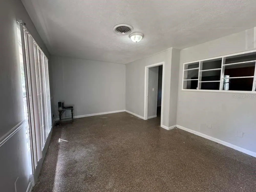 5717 FERNHILL DRIVE Orlando, FL 32808