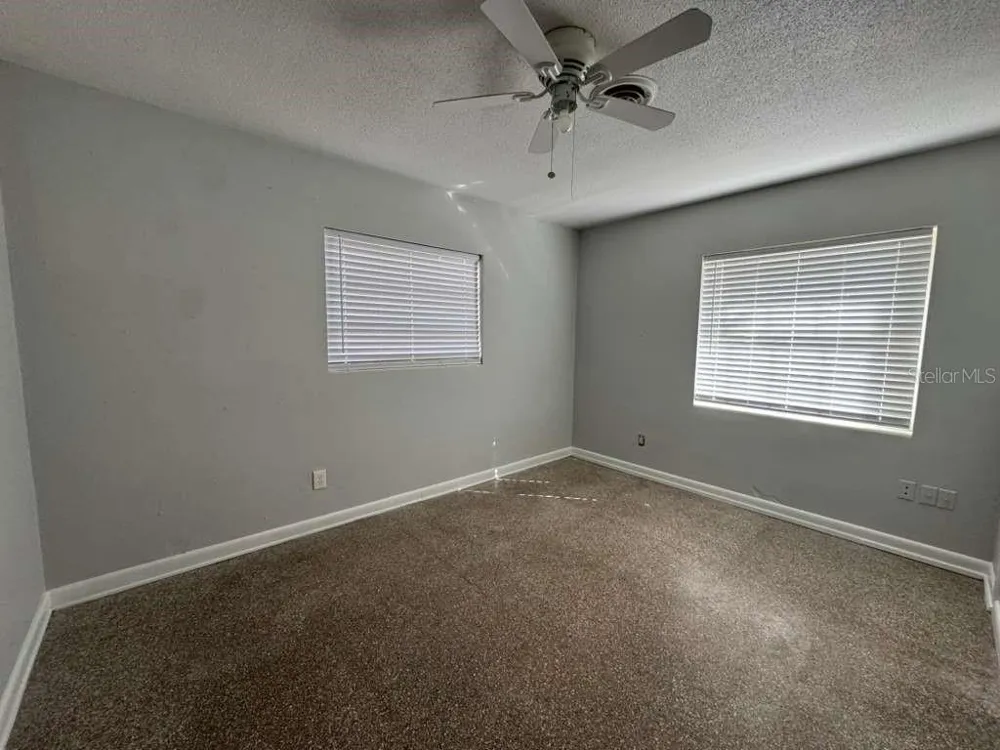 5717 FERNHILL DRIVE Orlando, FL 32808