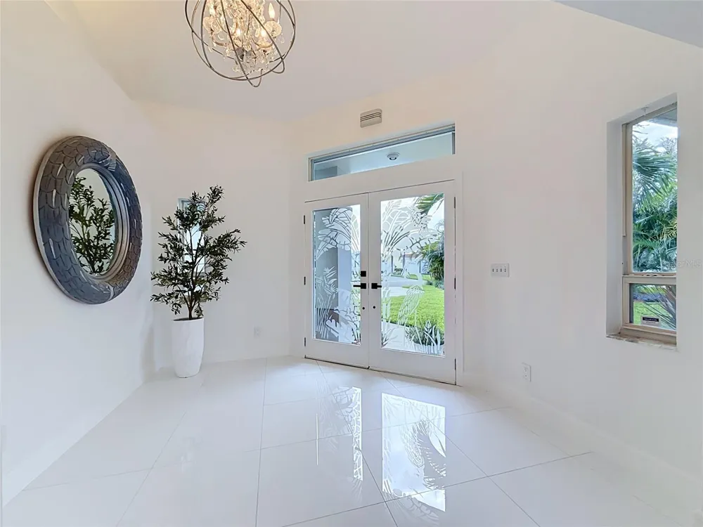 324 LEEWARD ISLAND Clearwater Beach, FL 33767
