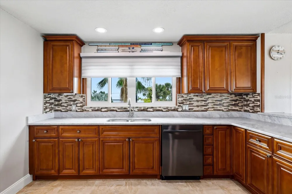 610 ISLAND WAY #201 Clearwater Beach, FL 33767