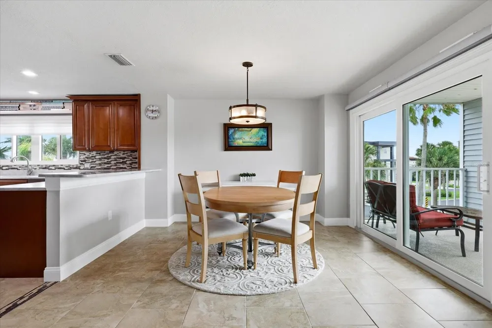 610 ISLAND WAY #201 Clearwater Beach, FL 33767