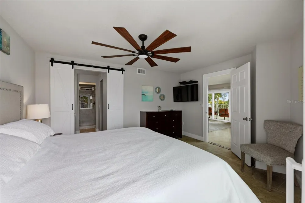 610 ISLAND WAY #201 Clearwater Beach, FL 33767