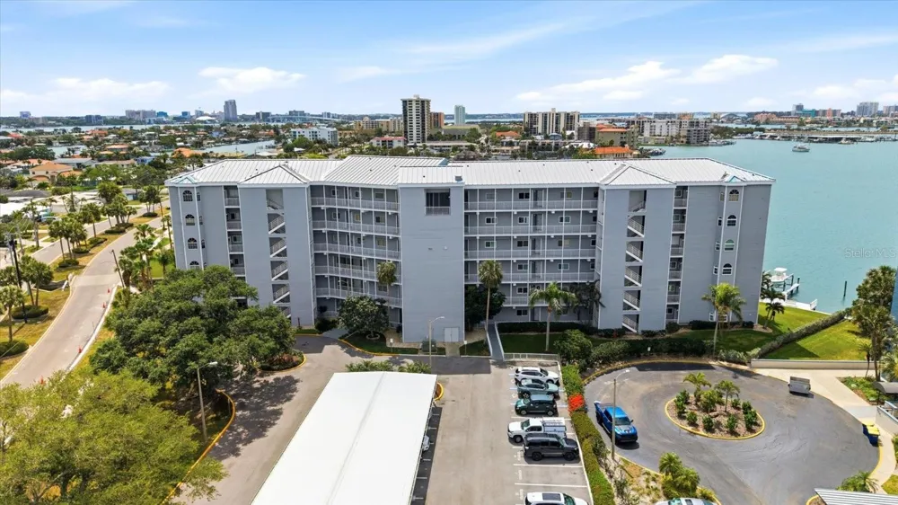 610 ISLAND WAY #201 Clearwater Beach, FL 33767