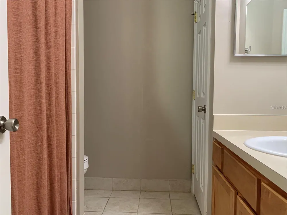 887 NW 21ST AVENUE #887 Gainesville, FL 32609
