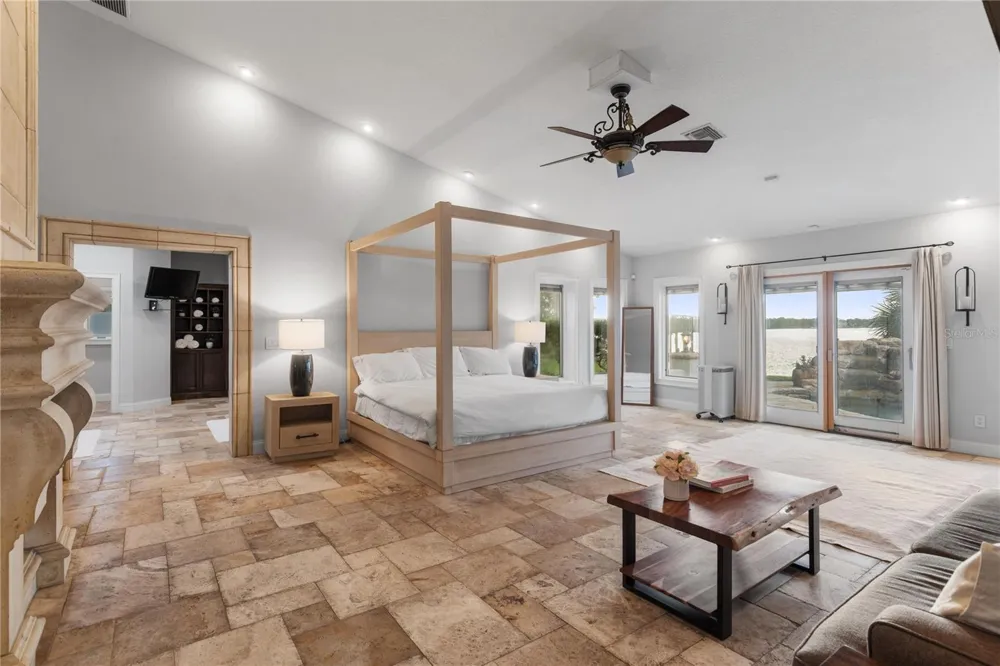 2201 COVE COURT Longwood, FL 32779
