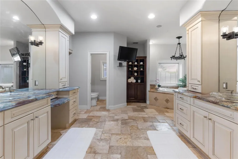 2201 COVE COURT Longwood, FL 32779