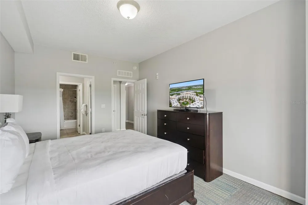14501 GROVE RESORT AVENUE #1726 Winter Garden, FL 34787
