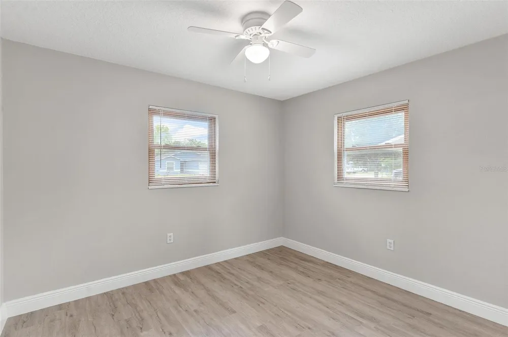 35904 DAWN DRIVE Leesburg, FL 34788