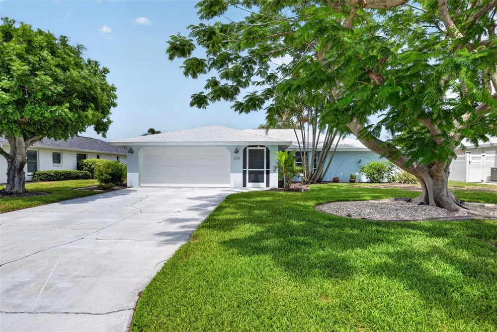 1226 PINE NEEDLE ROAD Venice, FL 34285
