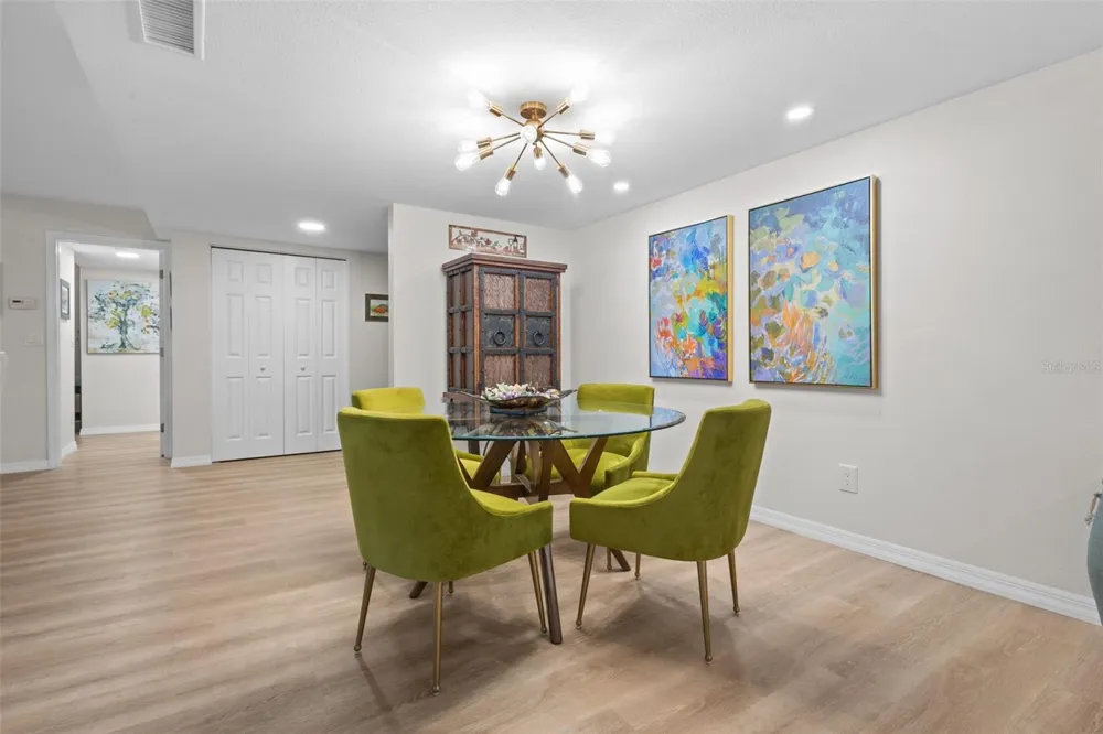 3021 COUNTRYSIDE BOULEVARD #21A Clearwater, FL 33761