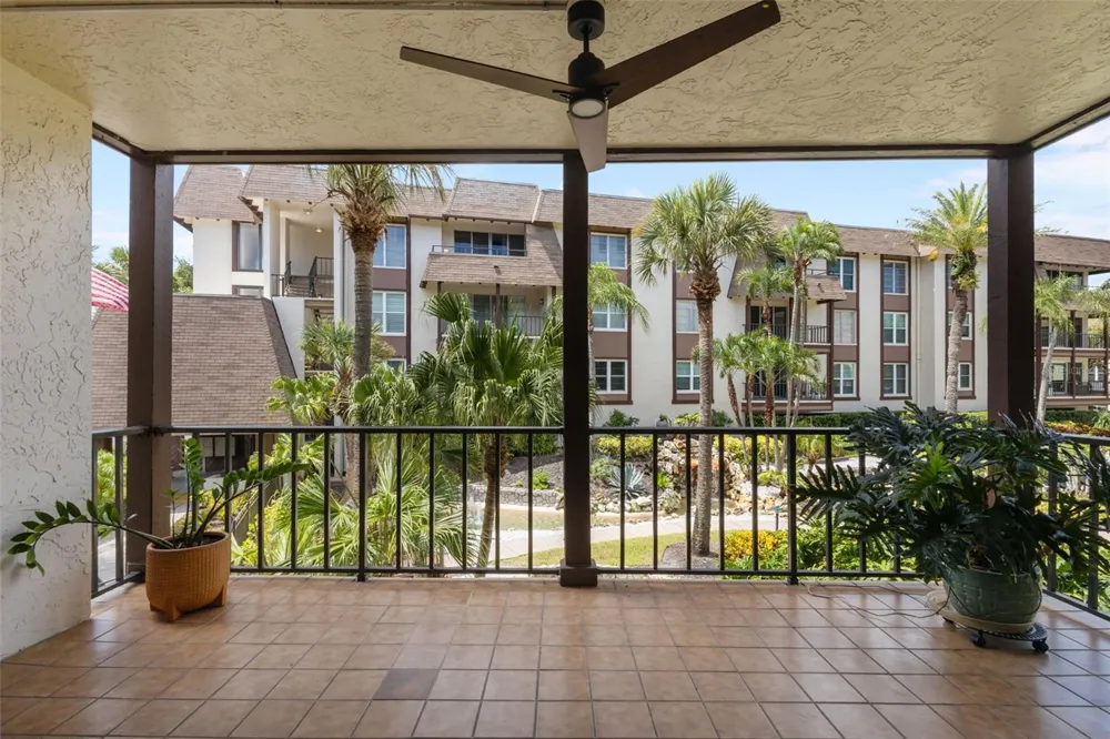 3021 COUNTRYSIDE BOULEVARD #21A Clearwater, FL 33761