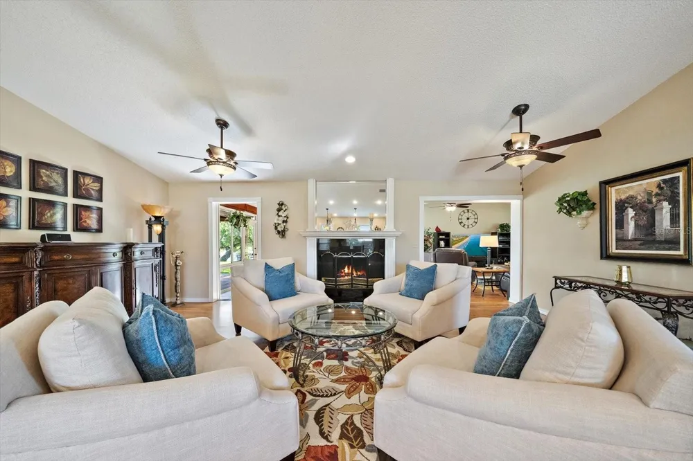 4352 KINGSTON LOOP Sarasota, FL 34238