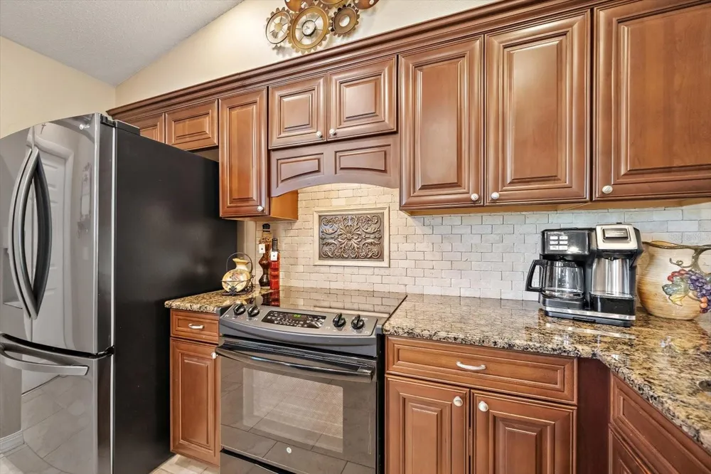 4352 KINGSTON LOOP Sarasota, FL 34238