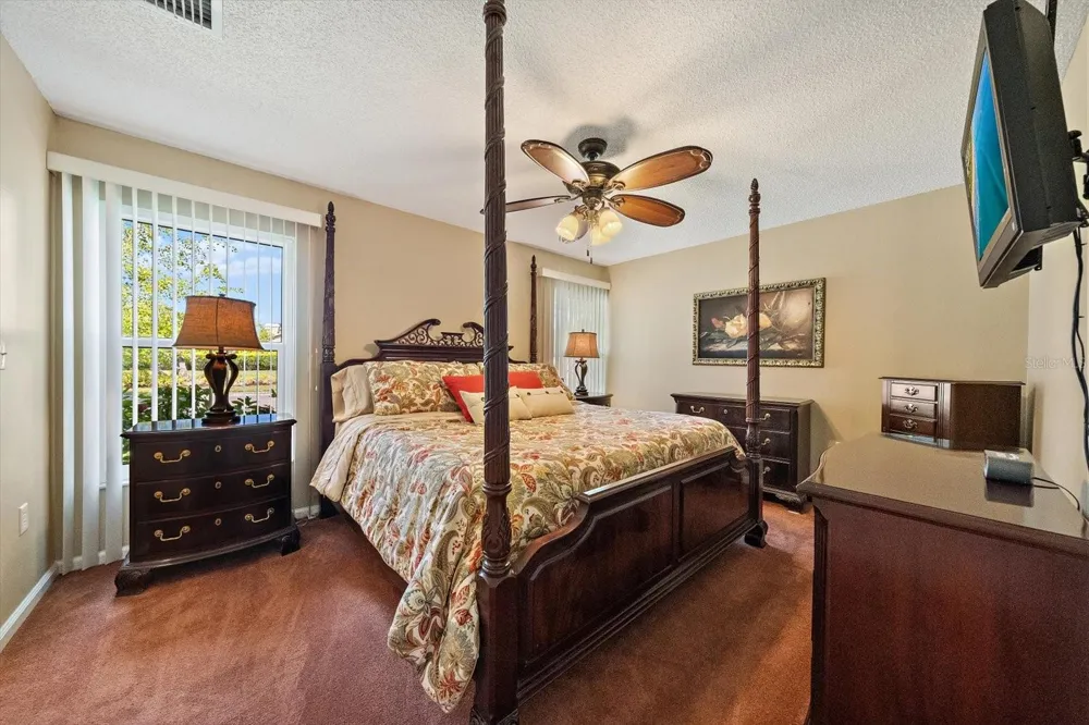 4352 KINGSTON LOOP Sarasota, FL 34238