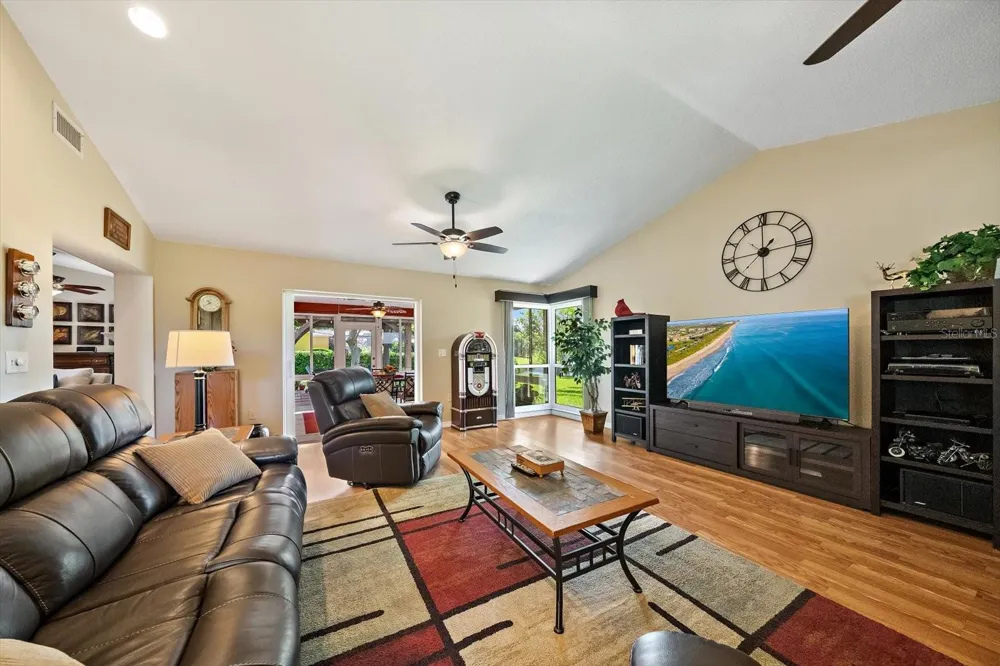 4352 KINGSTON LOOP Sarasota, FL 34238