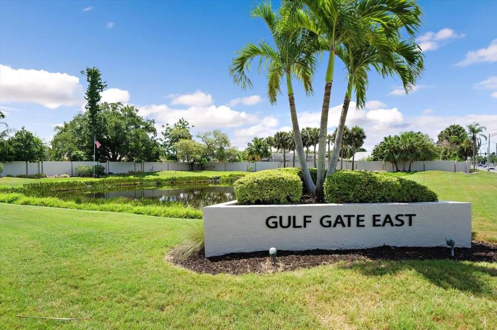 4352 KINGSTON LOOP Sarasota, FL 34238