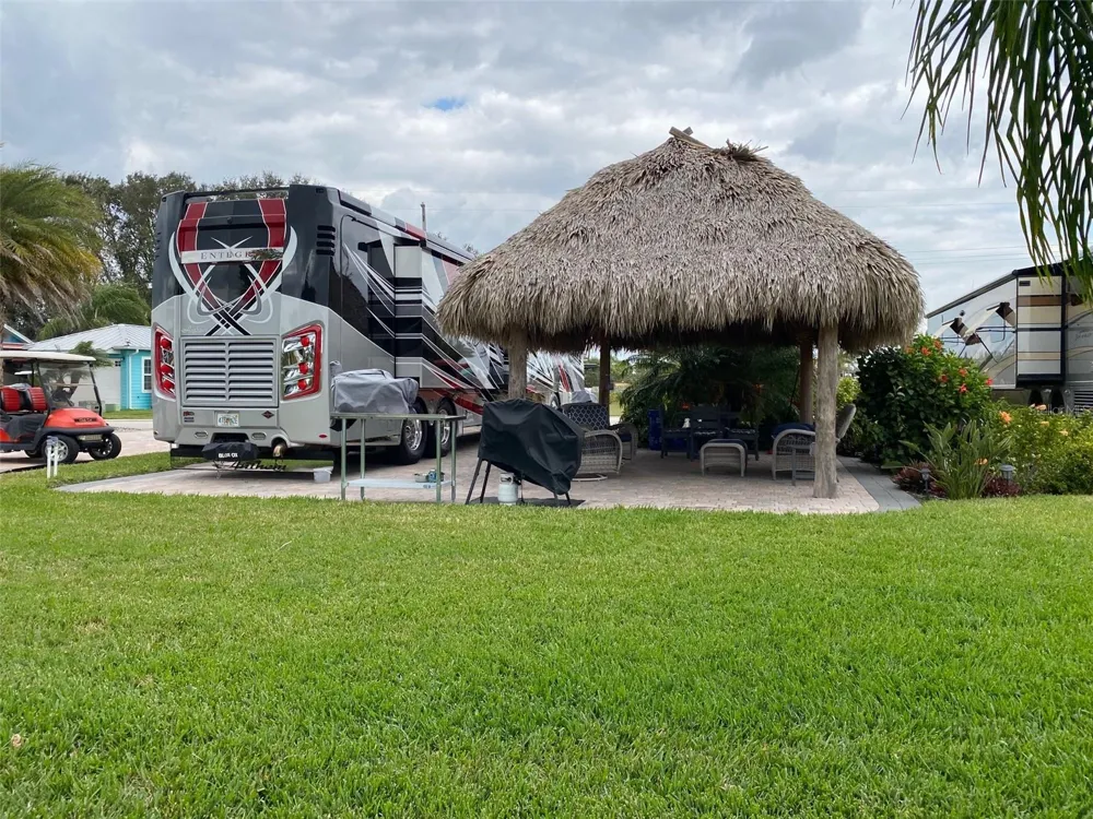 3254 RED TAIL HAWK DRIVE Polk City, FL 33868