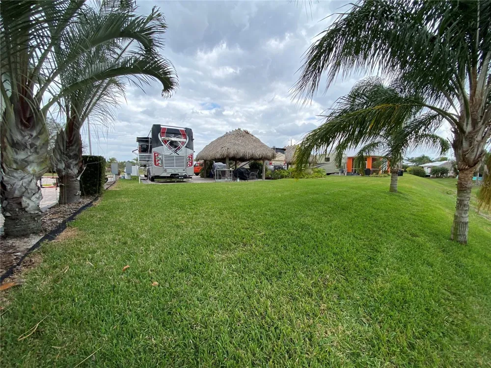 3254 RED TAIL HAWK DRIVE Polk City, FL 33868