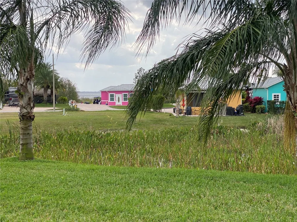 3254 RED TAIL HAWK DRIVE Polk City, FL 33868