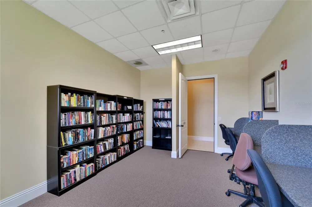 3254 RED TAIL HAWK DRIVE Polk City, FL 33868
