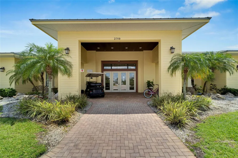 3254 RED TAIL HAWK DRIVE Polk City, FL 33868